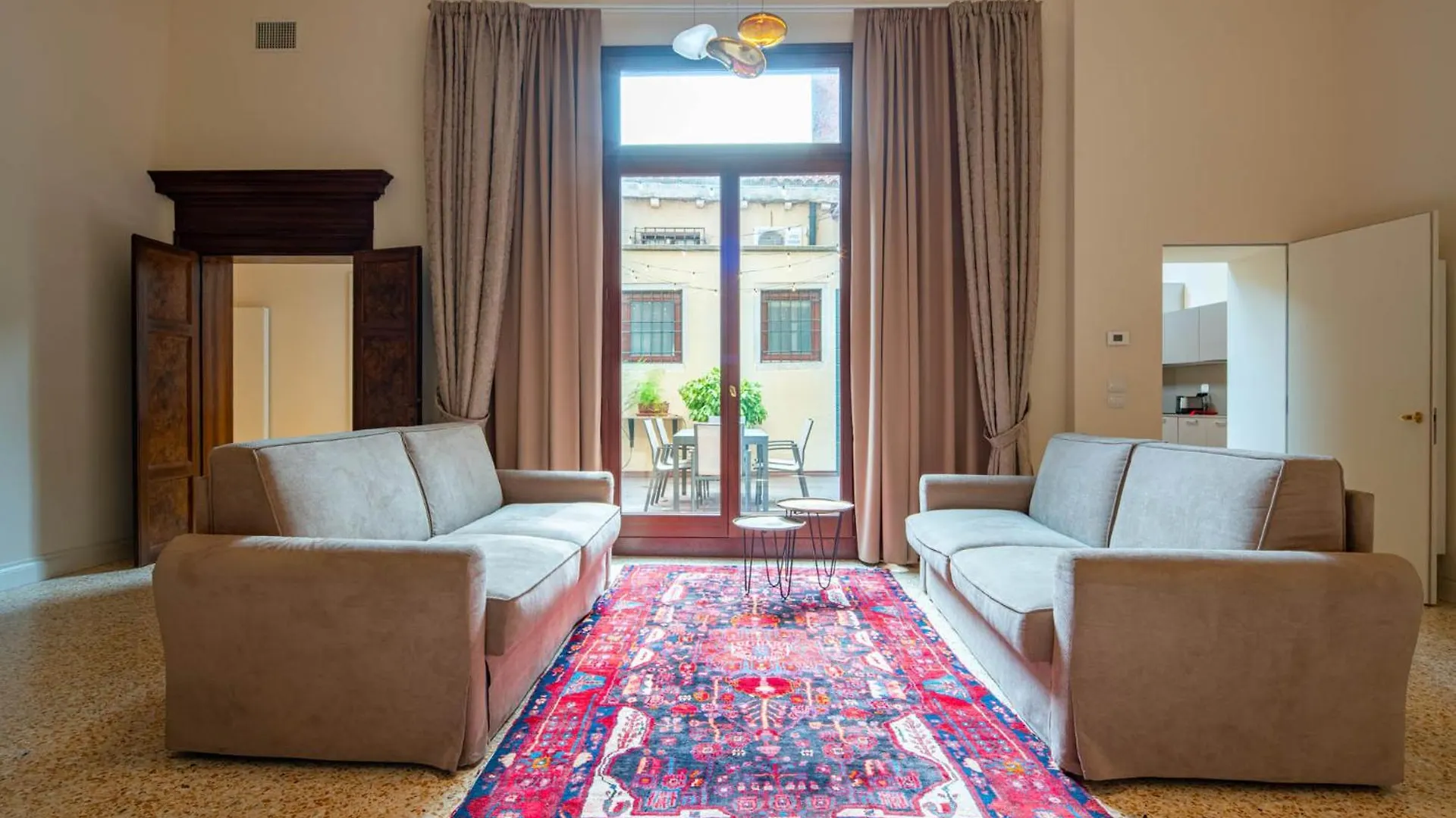 Ca' Longo Palace Damasco ヴェネツィア 0*,